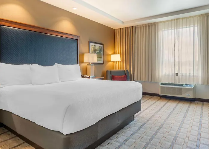 Best Western Premier Boulder Falls Inn