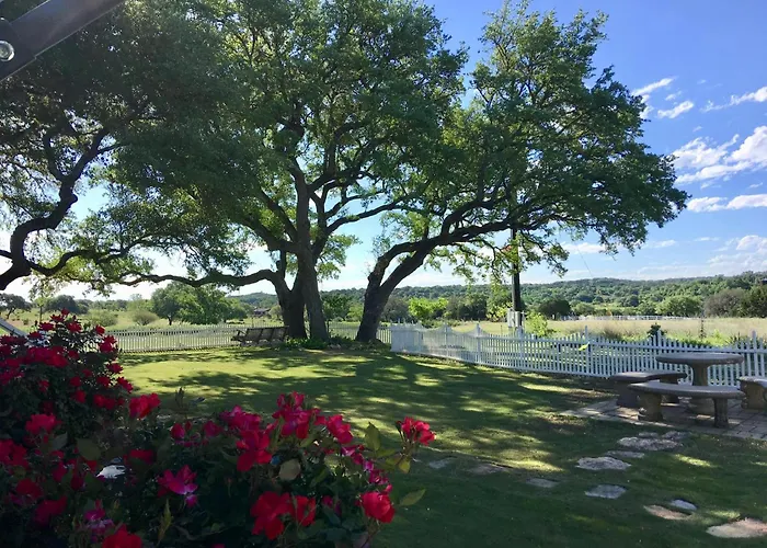 The Alexander At Creek Road