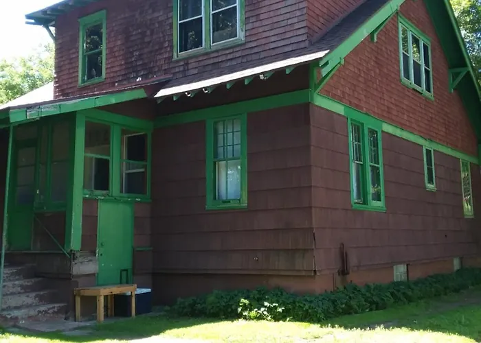 Hemlock House