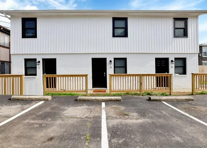 The Schumacher Place - New 2 Br