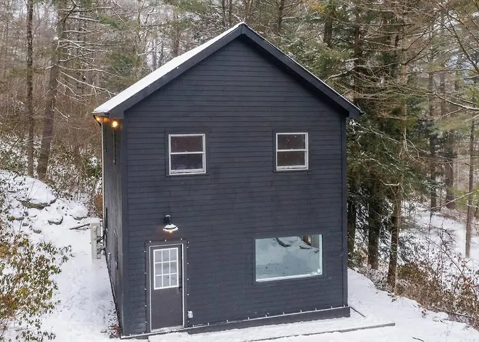 Hudson Valley And The Berkshires Cottage