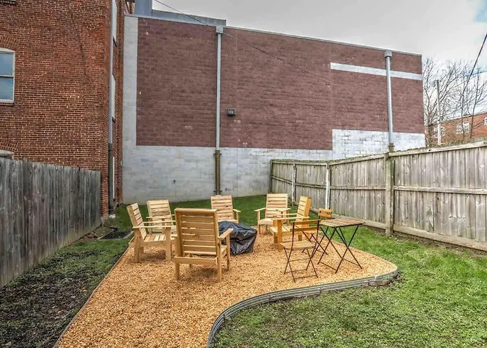 Beautiful Boho Villa On Vine In The Heart Of Lancaster