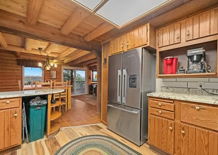 5 Acres! Modern Cabin W/ Pikes Peak View