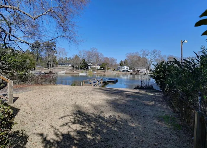 Lure And Leisure Lakehouse