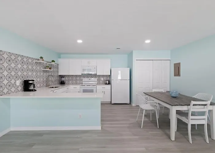 Superb Bonita Springs Residence Near Downtown