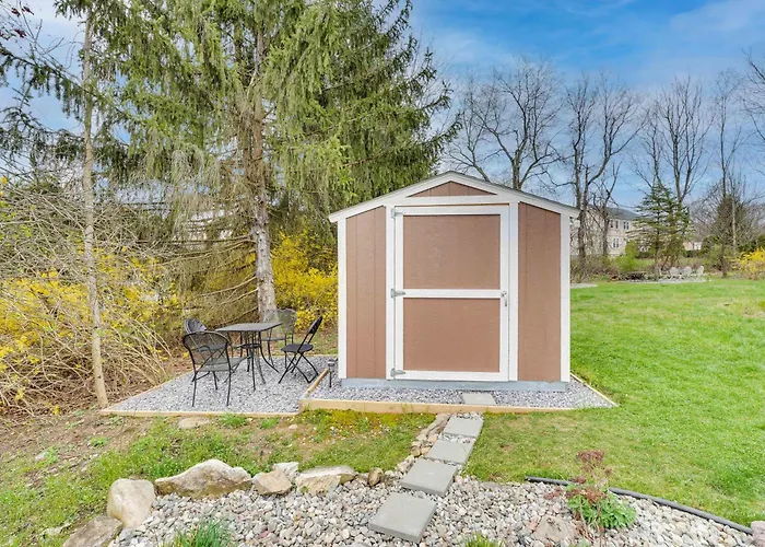 Dog-Friendly Fishkill Tiny House In Wine Country