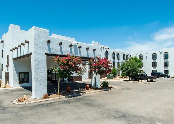 Vistas 216- Renovated Central Sierra Vista Long Term Discounts