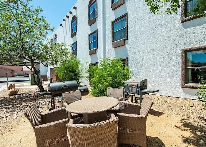 The Vistas Sierra Vista 1Bd Apartment