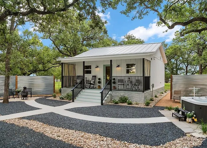 Das Woerner Haus Darling Home With Hot Tub