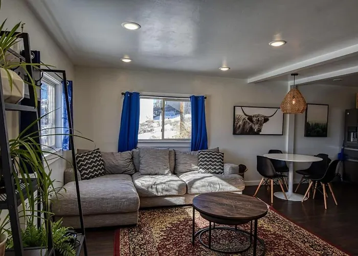 The Hilltop Haven 2Bd Suite And Pet Friendly