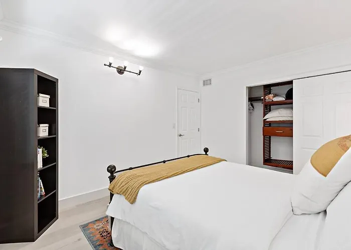 Las Olas Blvd Exclusive Apt With Waterview