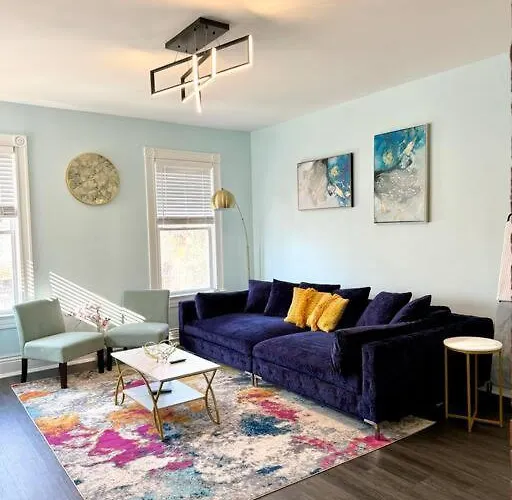 Brand New! Walk To All + 12 Mins To Derby!