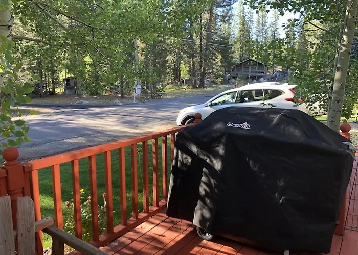 Tahoe Cottage Perfect For Couples And Outdoor Enthusiasts