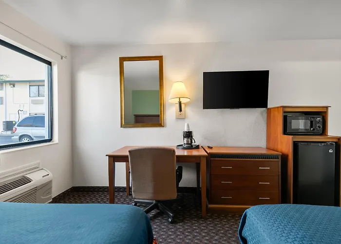 Americas Best Value Inn - Lincoln Airport