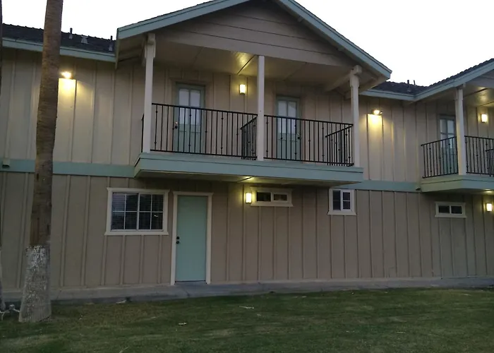 Value Inn & Suites