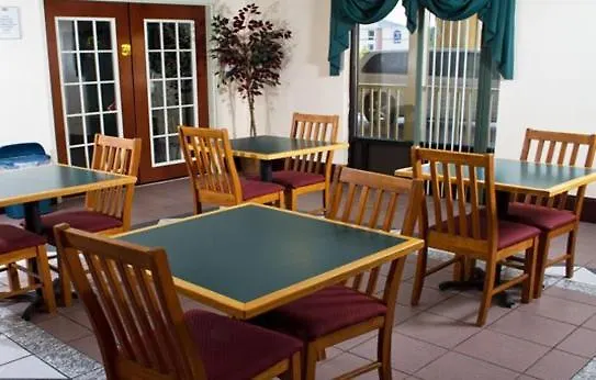 Country Hearth Inn-Union City