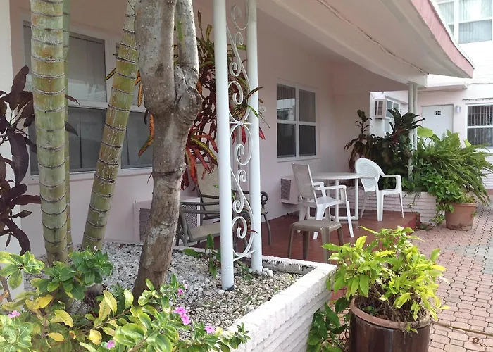 Birch Patio Motel