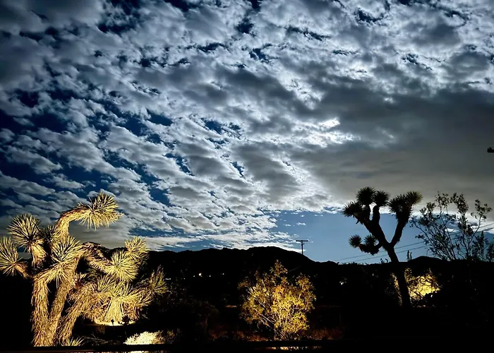 10 Minutes To Jtnp - Hot Tub, Sauna, Telescope, Saltwater Cold Plunge Pool