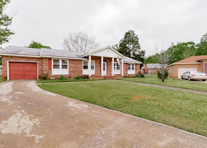 The Garnet Ranch Large Yard Near Jackson Usc
