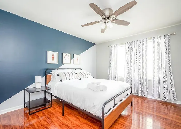 New Entire Place Cozy Quiet 2B2B Townhouse Sp1265