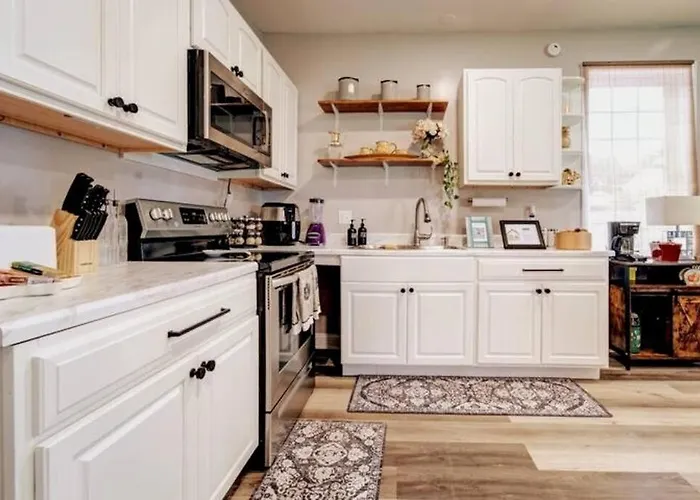 The Little Villa - 2Bed 1Bath Private Suite