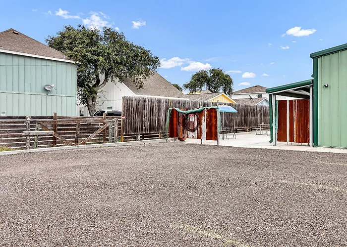 Casas Coastal Experience Cabin B