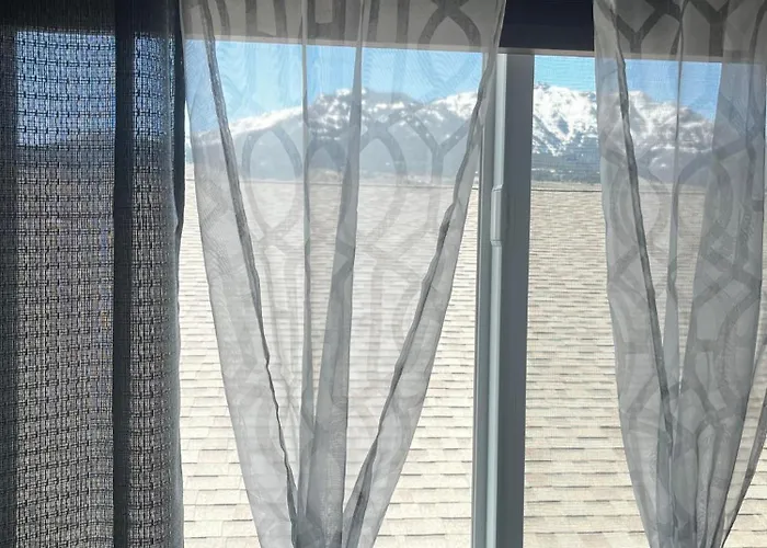 Rhodopa Guest House At Yellowstone #9
