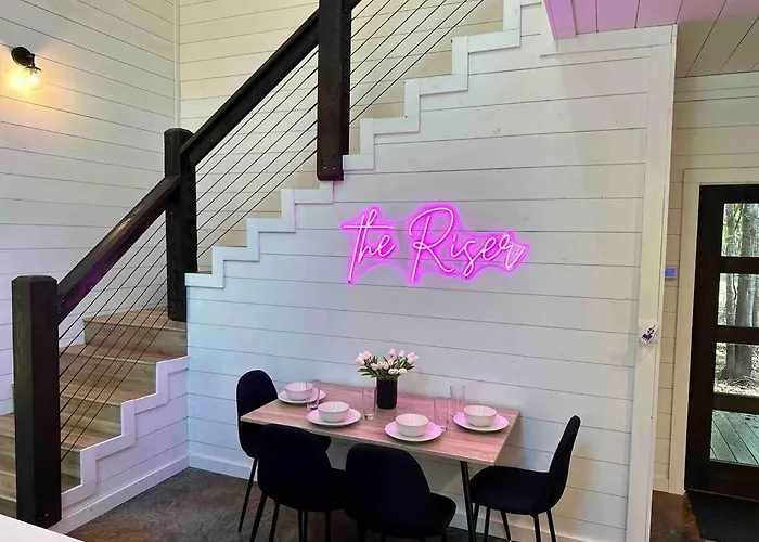 The Riser - Brand New Modern Hideaway In Broken Bow