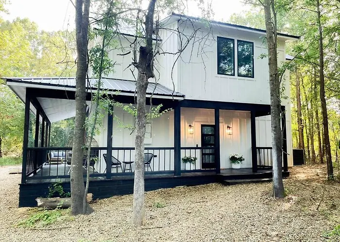 The Riser - Brand New Modern Hideaway In Broken Bow