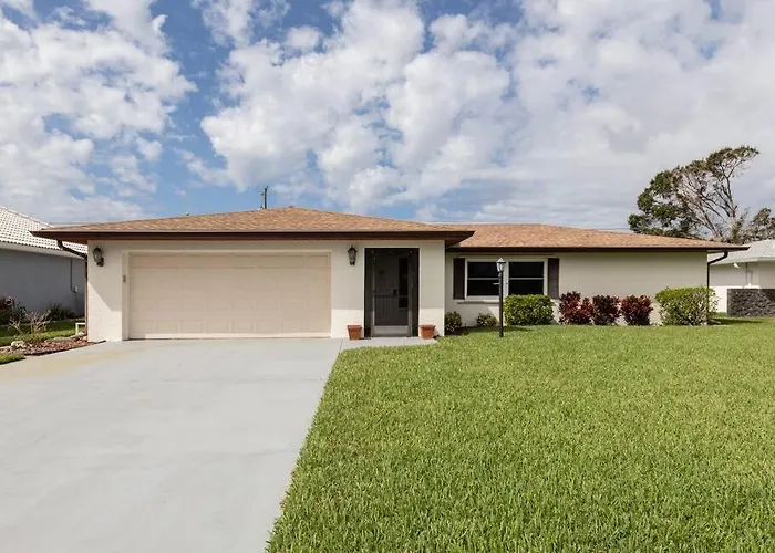 New Gem! Charming Vacation Home - Casa Y&V