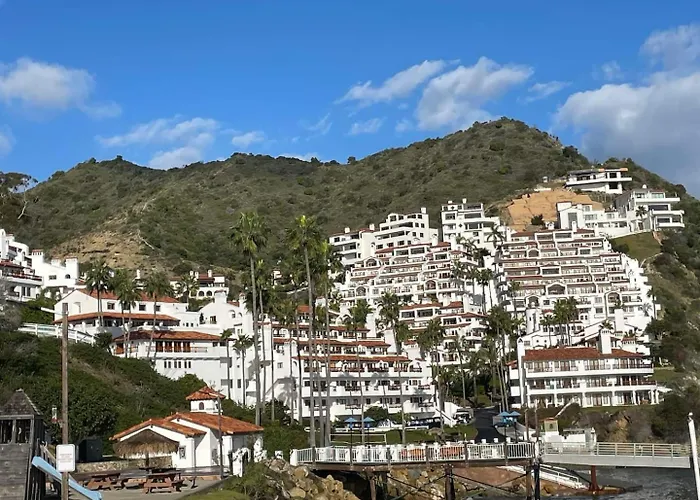Catalina Island Getaway With 6 Seat Golf Cart Ac