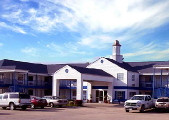 American Inn And Suites White Hall