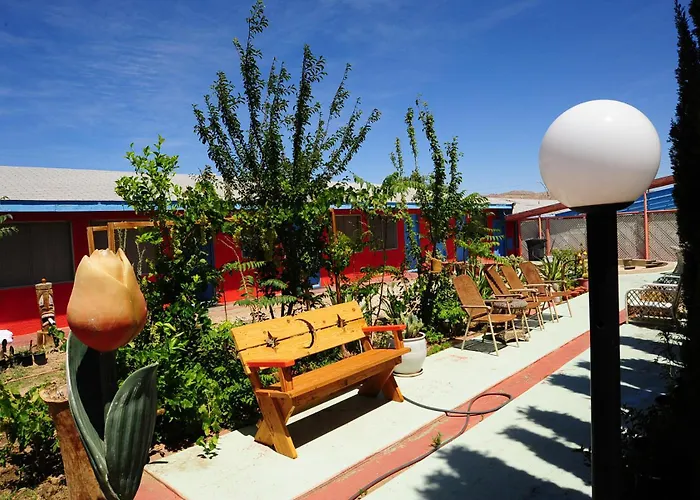 Safari Motor Inn - Joshua Tree
