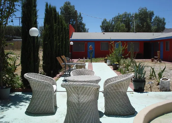 Safari Motor Inn - Joshua Tree