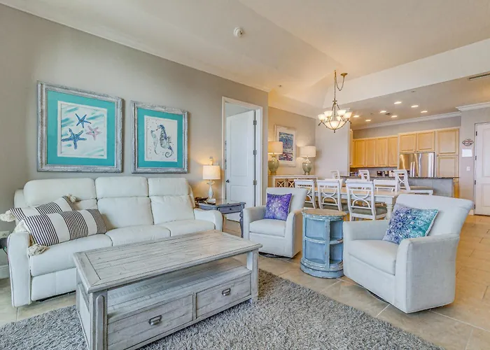 Pensacola Beach Penthouse W/ View + Pool Access!
