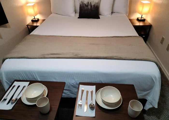 069A The Grand Canyon Getaway Suite With Kitchenette Sleeps 4