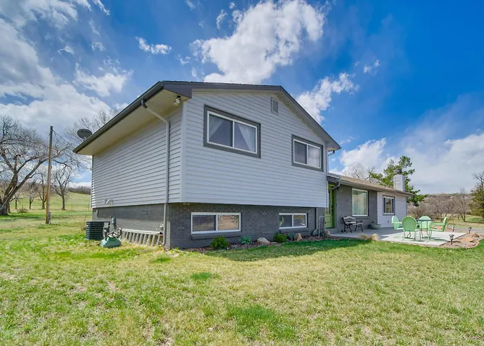 2 Mi To Dtwn Castle Rock: Home W/ Furnished Patio