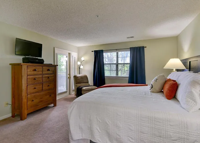 Beautiful Condos At Thousand Hills-Heart Of Branson-Spacious And Affordable