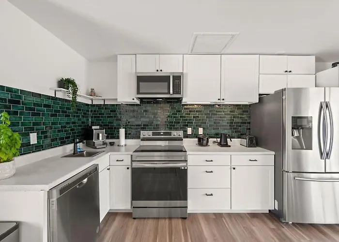 Brand New 2Bed In Bonita'S Heart With Superb Patio And Garden