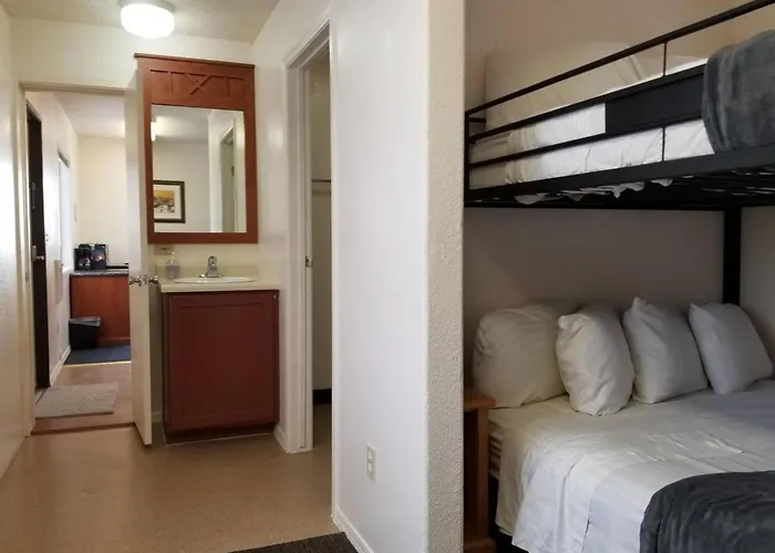 083A Private Grand Canyon Suite Sleeps 6 2Br 2Ba 20 Mins To S Rim In Valle