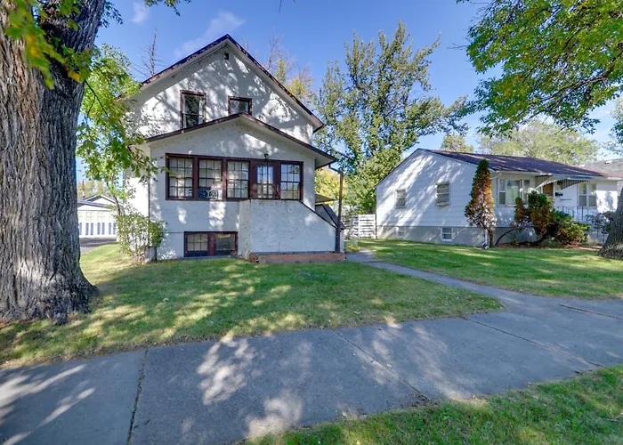Wfh-Friendly Billings Apt ~ 1 Mi To Downtown!