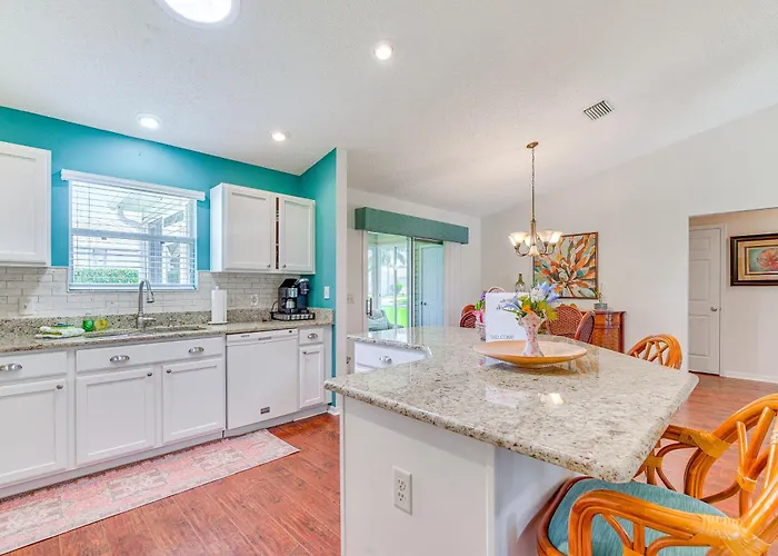 Charming Designer Home Near Lake Sumter