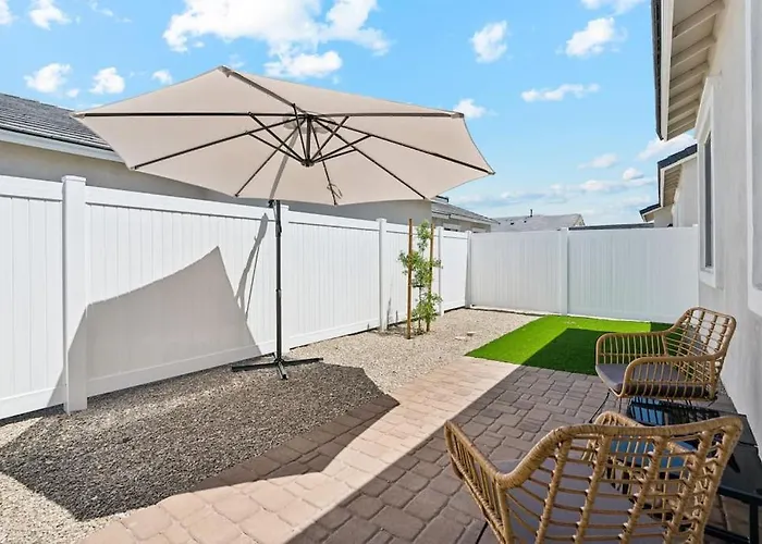 Radiance Reverie Home In Casa Grande With Pool,Bbq