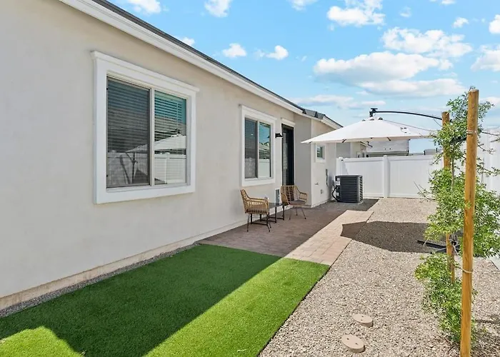 Dreamlight Modern Home In Casa Grande With Pool,Bbq