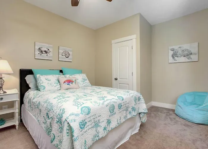 3 Bedroom Beach View