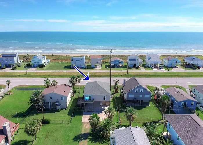 3 Bedroom Beach View