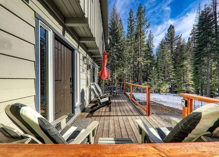 3Bd Retreat - 5 Min To Beach Trails & Town