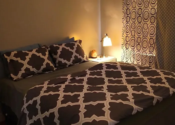 Urban Retreat On Flint