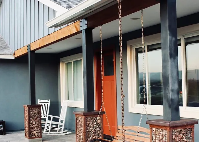 Modern 3 Bedroom Home