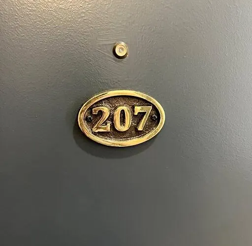Historic Bldg, Coffee Shop, Fast Wi-Fi, Room # 207